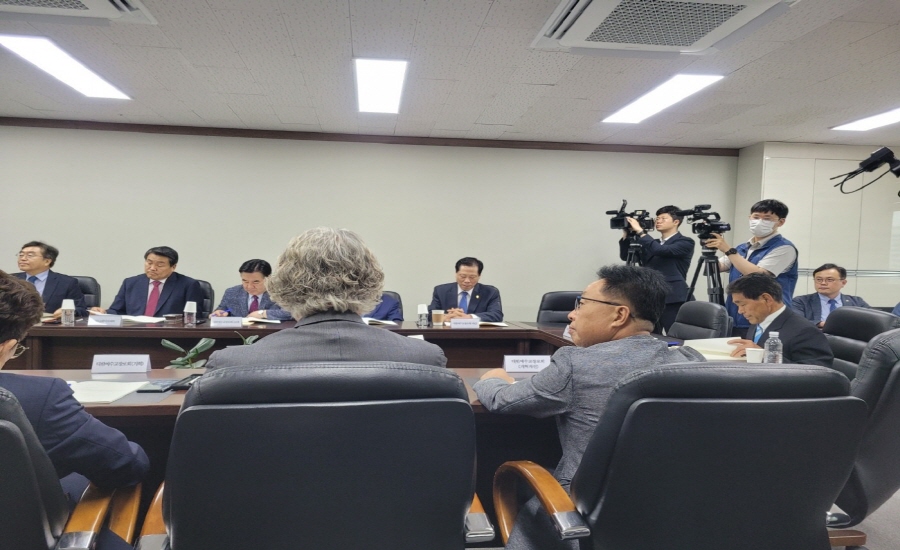 fe4dde86fba98430882d0c3c19554ae7_1768295